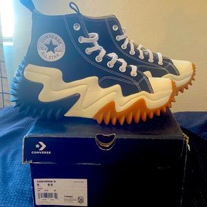 Converse Run Motion CX platform - Black - Size 6.5 women